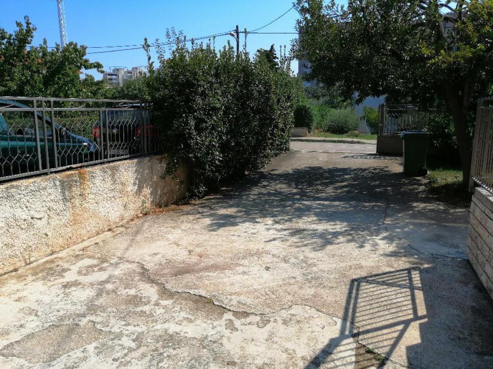 Tihi Apartman زادار المظهر الخارجي الصورة