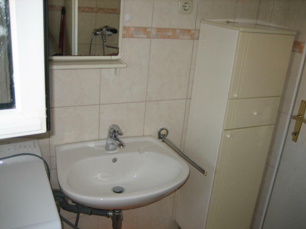 Tihi Apartman زادار المظهر الخارجي الصورة